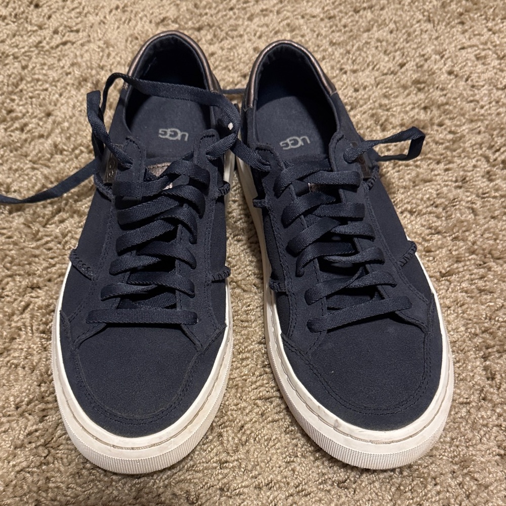 UGG Alameda Lace Sneakers